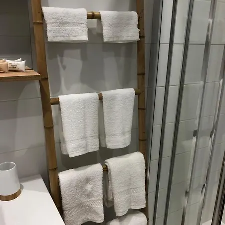 Le Cocoon Au Dessus Du Vignoble Alsacien アパート