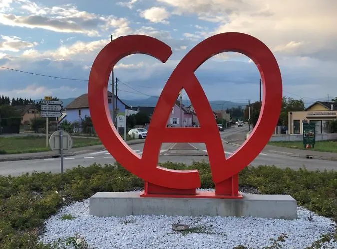 Le Cocoon Au Dessus Du Vignoble Alsacien Lejlighed